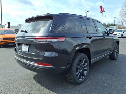 New 2026 Jeep Grand Cherokee Limited AWD/4WD image 7