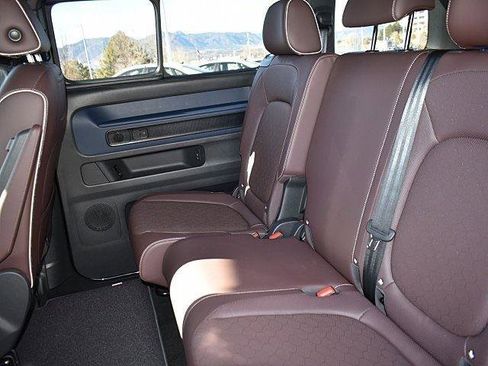 New 2025 Volkswagen ID. Buzz Pro S image 9