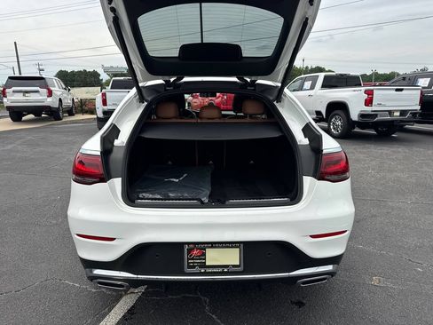 Used 2023 Mercedes-Benz GLC 300 4MATIC Coupe image 19