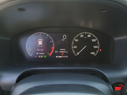 Used 2024 Honda HR-V LX image 31