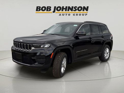 New 2025 Jeep Grand Cherokee Laredo X image 12