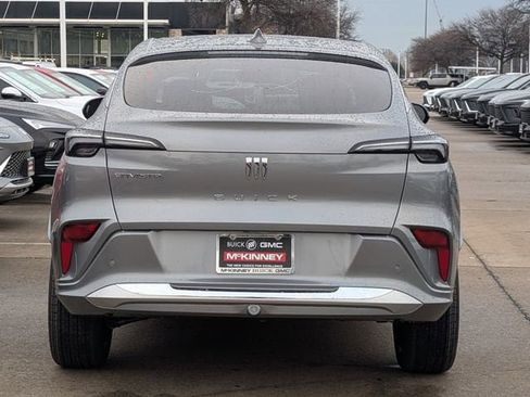 New 2026 Buick Envista Avenir image 5