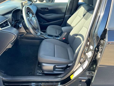 Used 2023 Toyota Corolla LE image 17