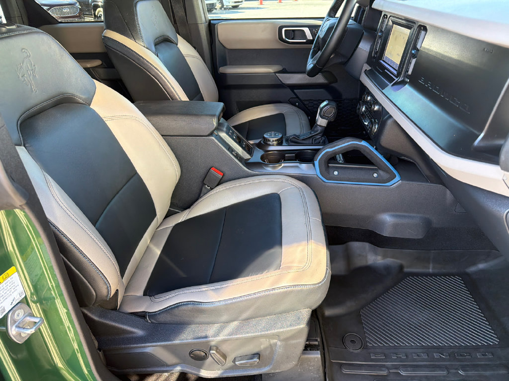 Used 2023 Ford Bronco Wildtrak AWD/4WD image 13