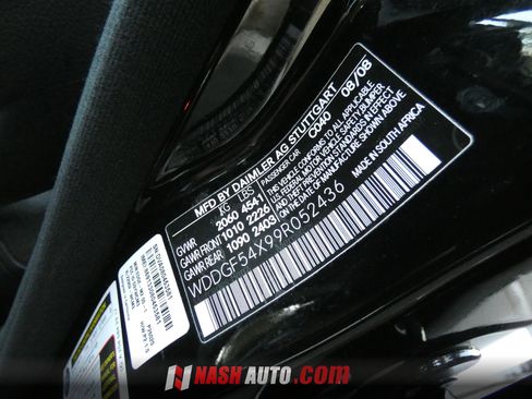 Used 2009 Mercedes-Benz C 300 Sedan image 68