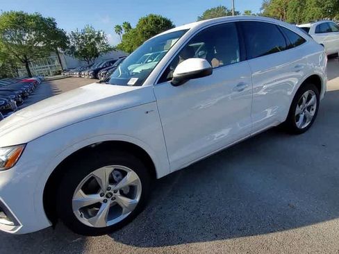 Certified 2024 Audi Q5 2.0T Premium AWD/4WD image 3