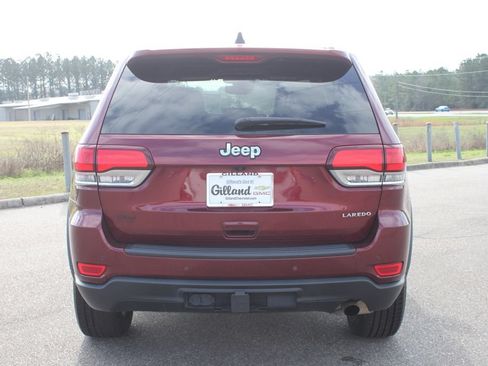 Used 2022 Jeep Grand Cherokee Laredo X RWD image 19