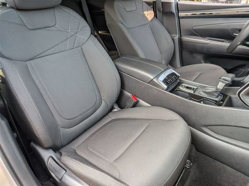 Used 2023 Hyundai Tucson SEL FWD image 32