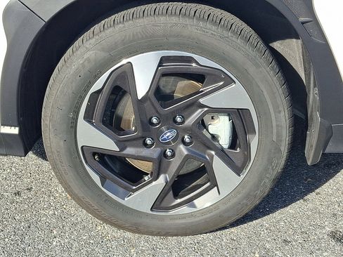 Certified 2025 Subaru Crosstrek 2.5i Limited image 9