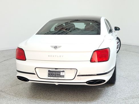 Used 2023 Bentley Flying Spur V8 image 9