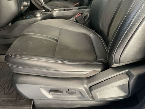 Used 2021 Ford Ranger Lariat w/ Tremor Off-Road Package image 12