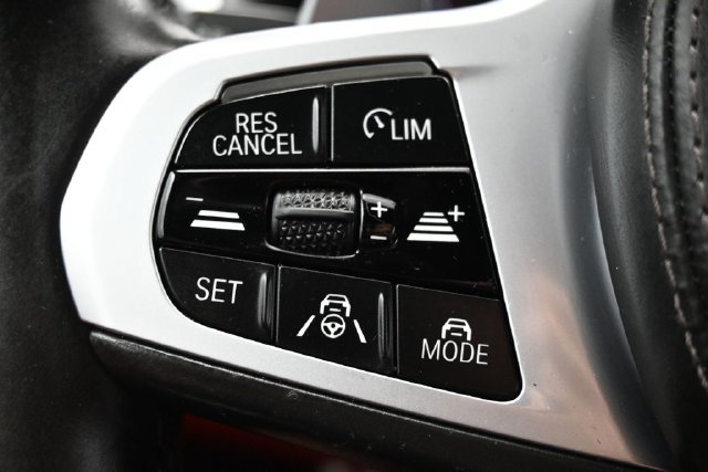 Used 2020 BMW 840i Coupe w/ M Sport Package RWD image 20