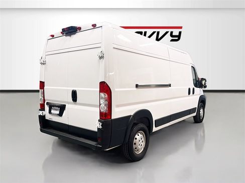 Used 2023 RAM ProMaster 2500 w/ Convenience Group image 7