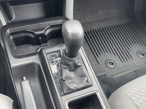 Used 2021 Toyota Tacoma SR w/ SX Package image 10