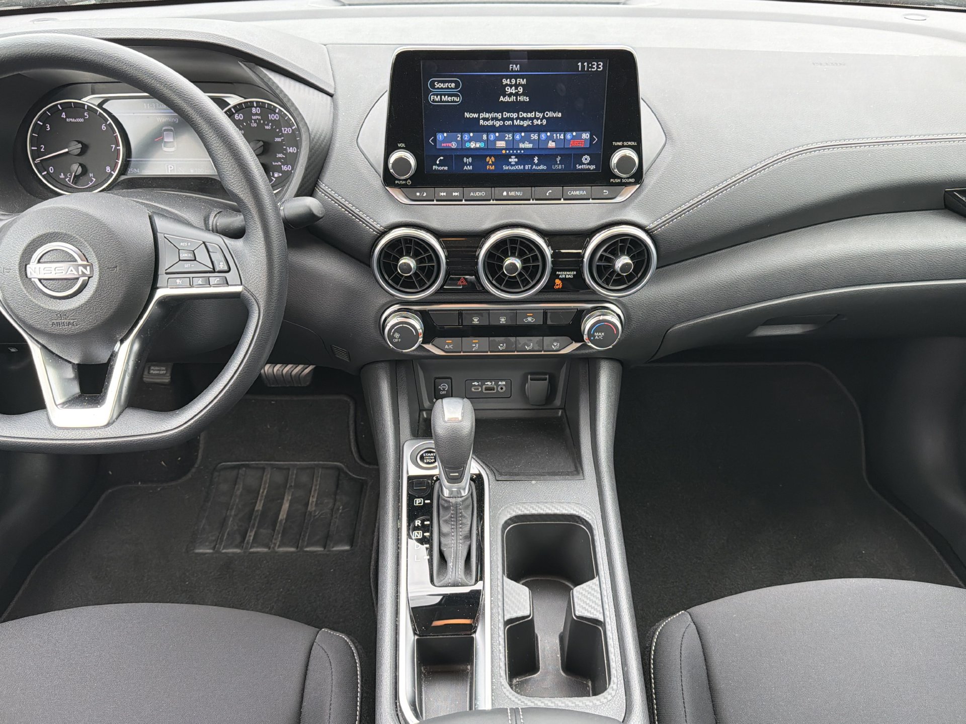 Used 2025 Nissan Sentra SV w/ Trunk Package FWD image 15