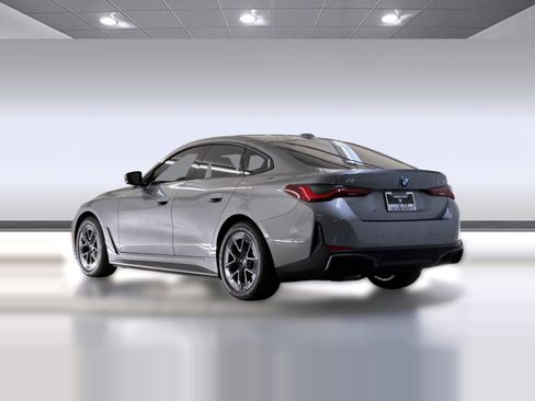 Used 2023 BMW i4 eDrive40 w/ Premium Package RWD image 3