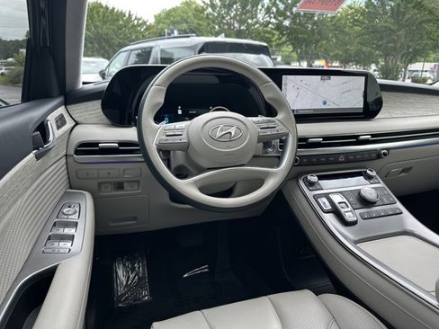 Used 2023 Hyundai Palisade Calligraphy FWD image 27