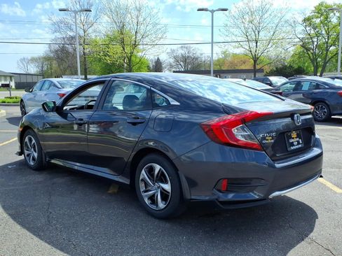 Used 2019 Honda Civic LX image 9
