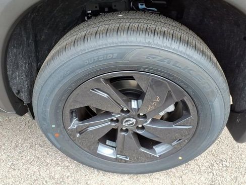 New 2026 Nissan Rogue SV image 4