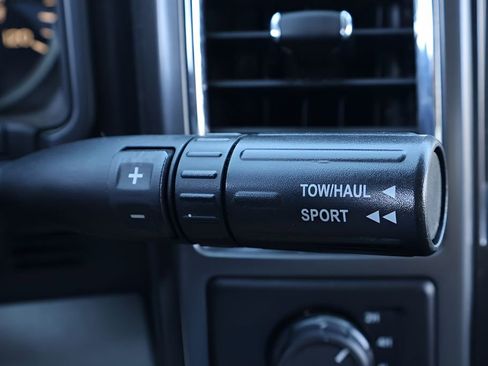 Used 2015 Ford F150 XLT w/ Equipment Group 302A Luxury AWD/4WD image 24