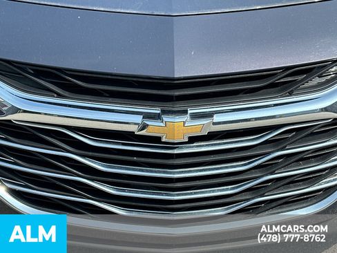 Used 2025 Chevrolet Malibu LT FWD image 5