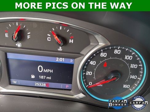 Certified 2023 Chevrolet Traverse LT image 2