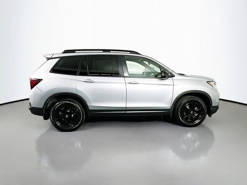 Used 2023 Honda Passport TrailSport image 9