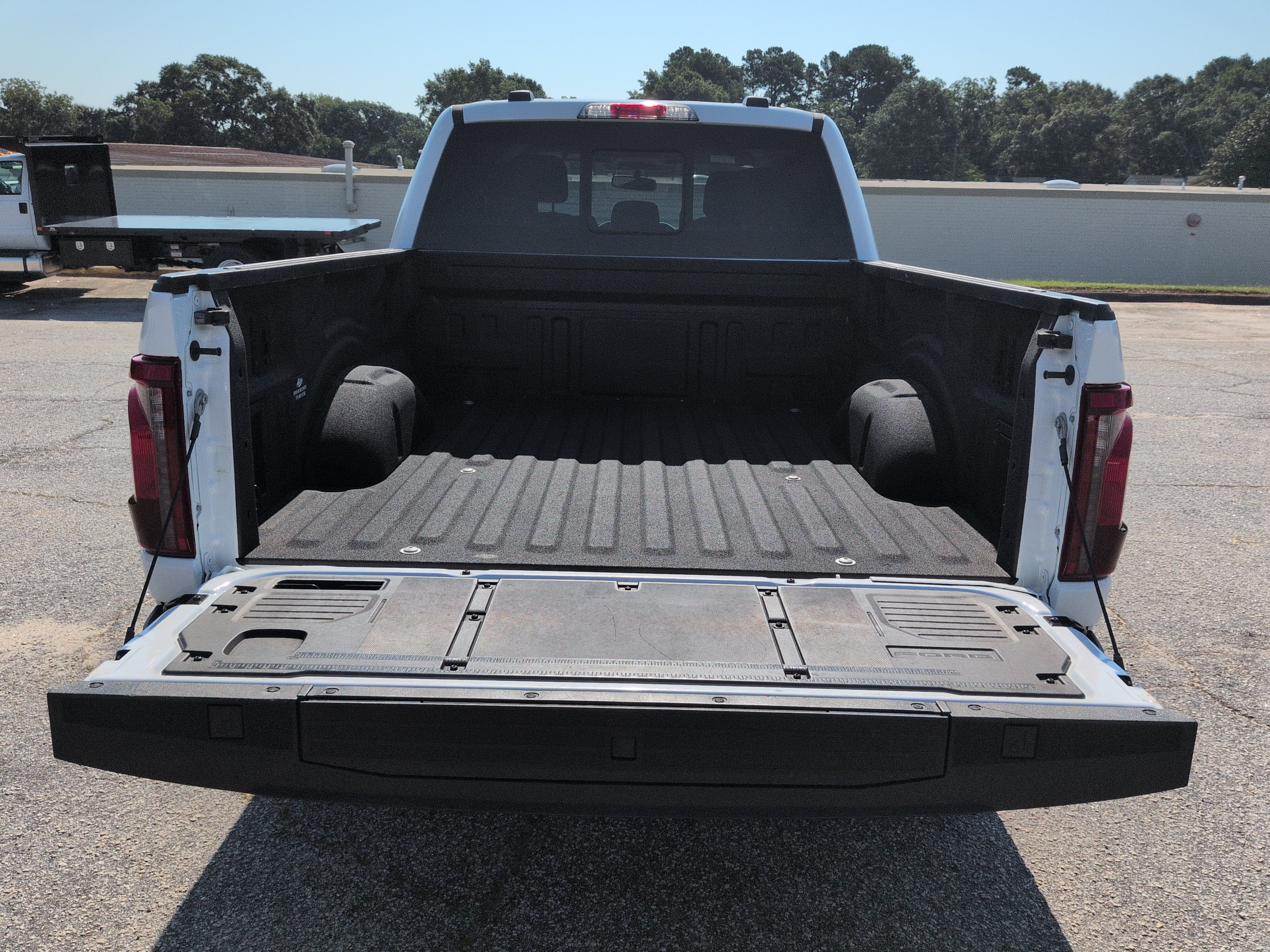 Certified 2024 Ford F150 XLT w/ Equipment Group 302A MID AWD/4WD image 11