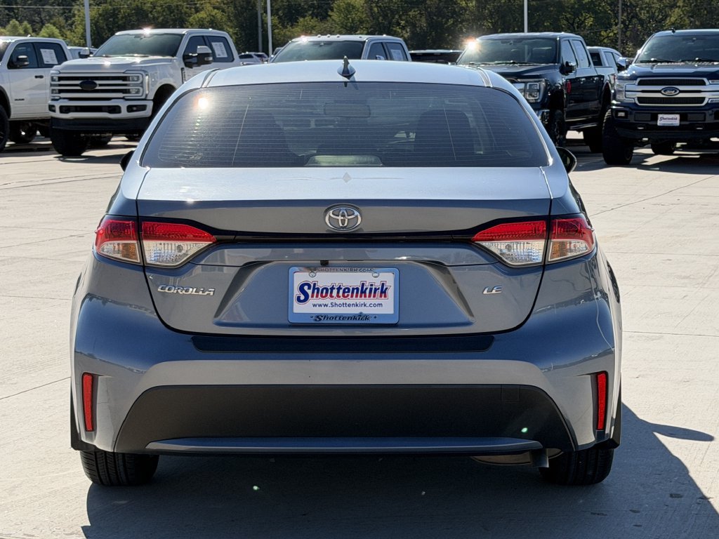 Used 2020 Toyota Corolla LE w/ LE Premium Package FWD image 5
