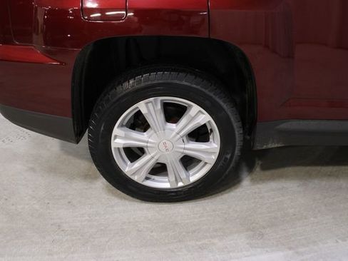 Used 2016 GMC Terrain SLT image 33