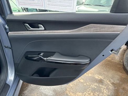 Used 2022 Kia K5 EX image 22