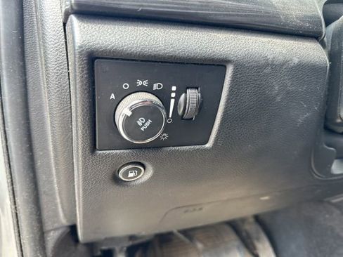 Used 2021 Jeep Grand Cherokee Laredo X image 6