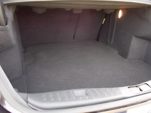 Used 2020 Lincoln MKZ image 12