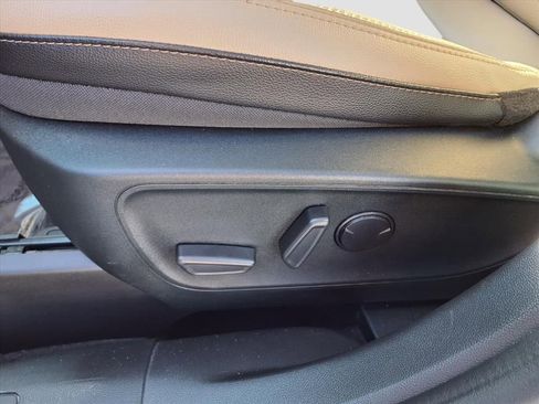 Used 2022 Ford Escape SEL image 24