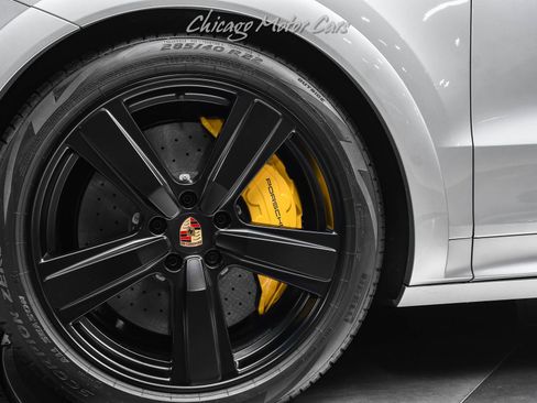 Used 2025 Porsche Cayenne GTS image 53