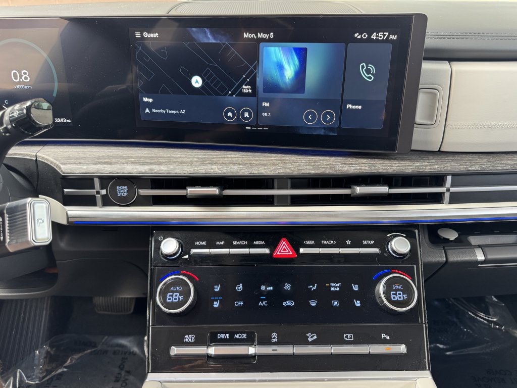 Used 2024 Hyundai Santa Fe Calligraphy FWD image 21