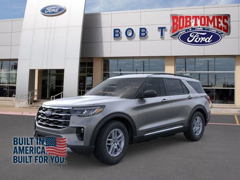 New 2025 Ford Explorer Active w/ Active Comfort Package image 1