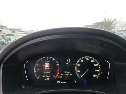 Used 2023 Honda Civic Sport image 14