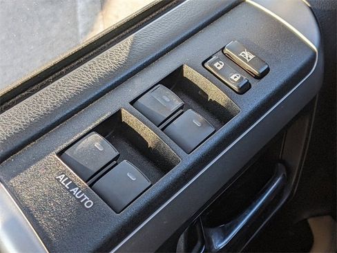 Used 2019 Toyota 4Runner SR5 image 18