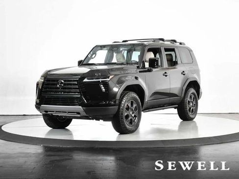 Certified 2026 Lexus GX 550 AWD/4WD image 1