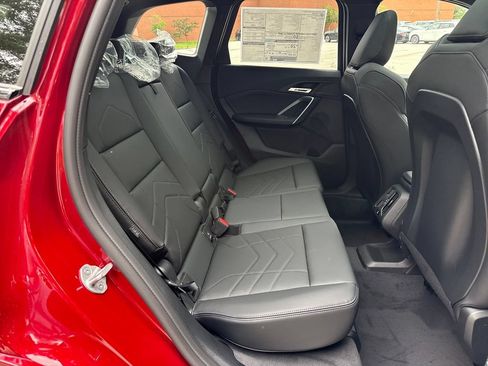 Used 2026 BMW X1 xDrive28i w/ M Sport Package AWD/4WD image 25