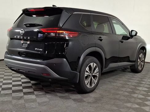 Used 2023 Nissan Rogue SV AWD/4WD image 9