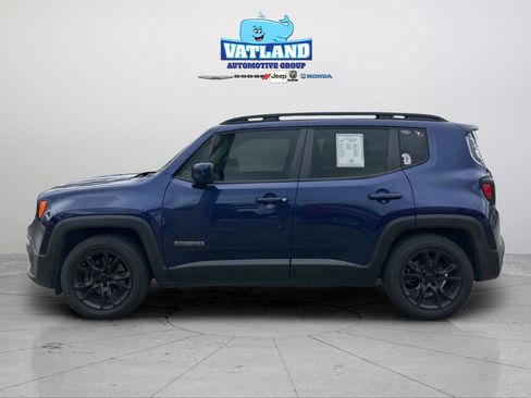 Certified 2018 Jeep Renegade Latitude image 2