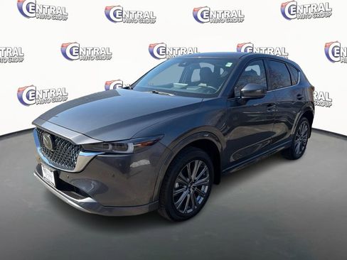 Used 2025 MAZDA CX-5 Signature image 1