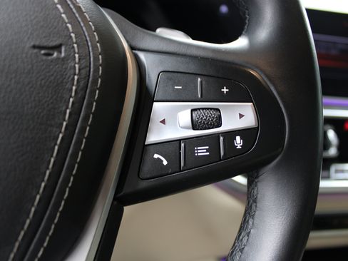 Used 2019 BMW X5 xDrive40i w/ Convenience Package AWD/4WD image 11