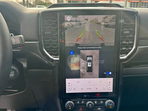 New 2026 Ford Ranger Lariat w/ FX4 Off-Road Package image 29