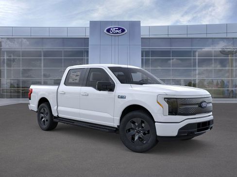 New 2025 Ford F150 Lightning Flash image 7