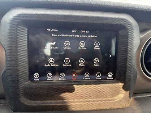 Used 2021 Jeep Gladiator Sport AWD/4WD image 13