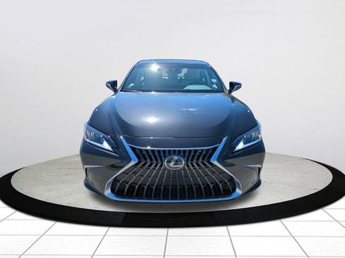 New 2025 Lexus ES 350 w/ Premium Package image 9