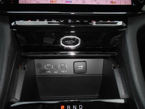 New 2026 Jeep Grand Cherokee L Limited AWD/4WD image 25